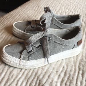 Blowfish Sneakers Women’s Size 7